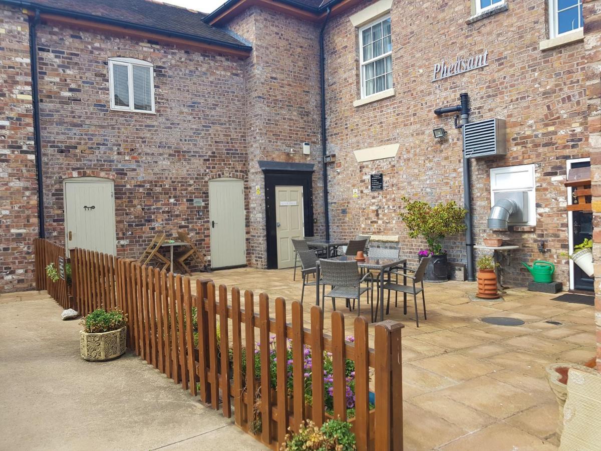 The Alder Studio @ The Pheasant Telford Exterior foto